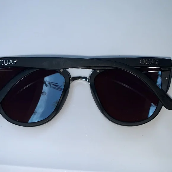 Quay My Girl 126 - Picture 2 of 6